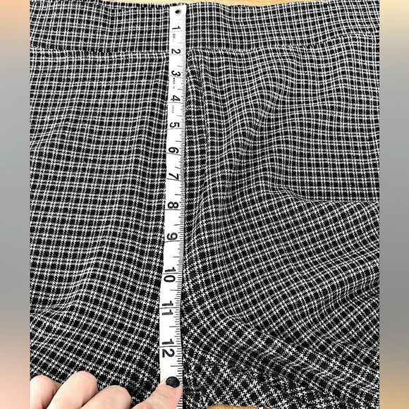 Lou & Grey for LOFT Black White Plaid Leggings Size L - Picture 7 of 10